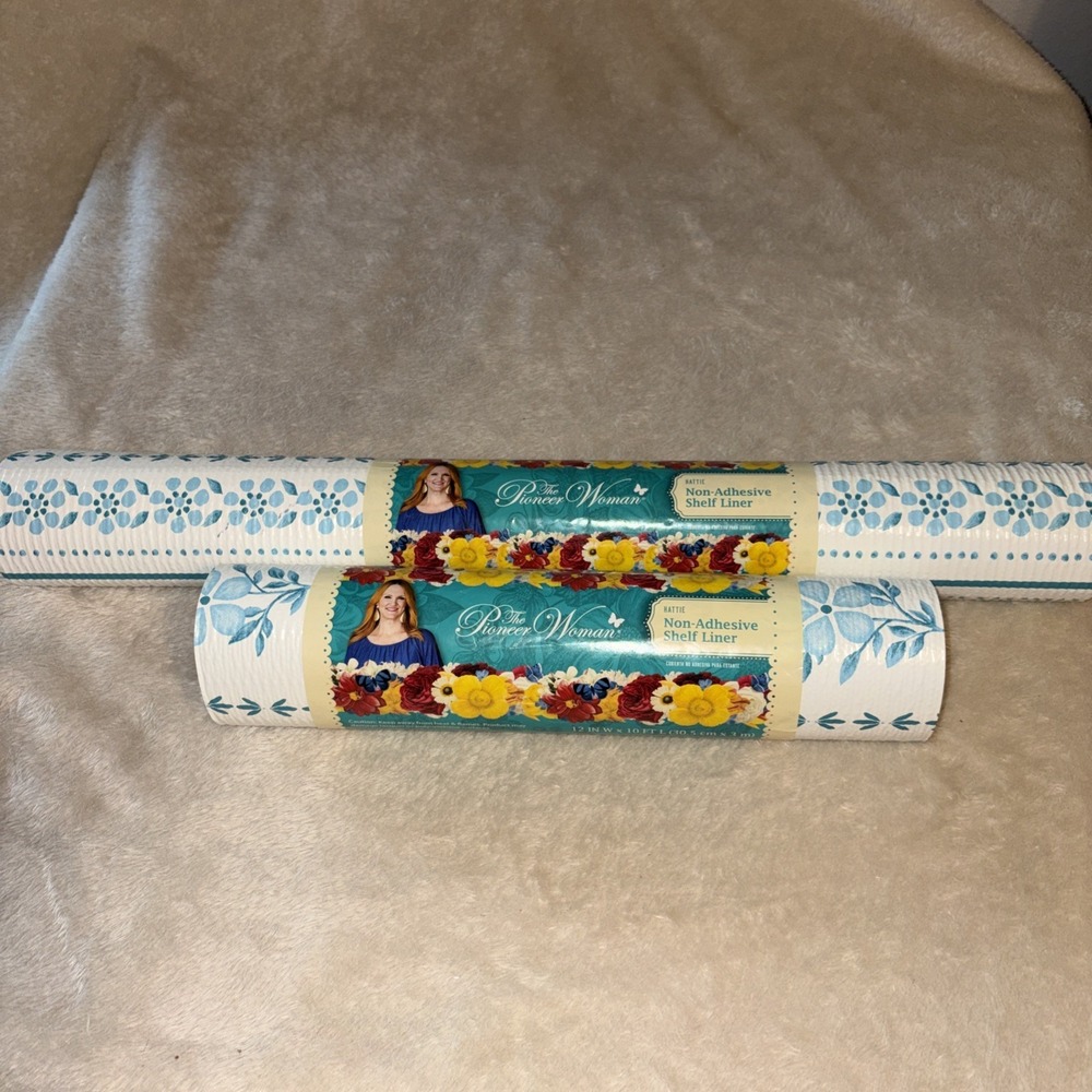 Pioneer Woman Hattie Non-Adhesive Shelf Liner 2 Rolls Blue White